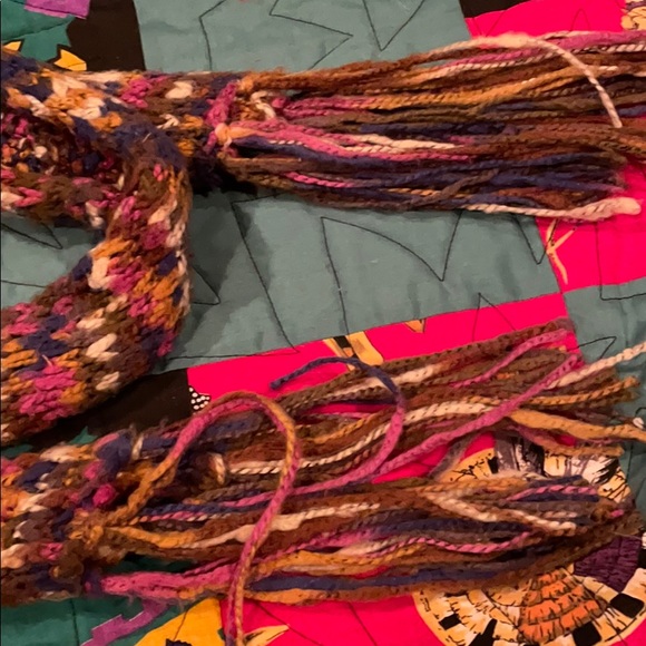 Scarf - Picture 3 of 3
